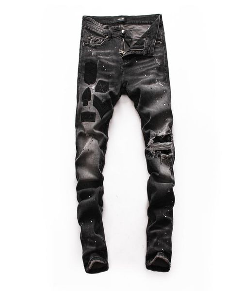 2020 jeans mens brand designer men denim jeans embroidery pants fashion clothes luxury ripped jeans mens pants8171611, Blue
2020 jeans mens brand designer men denim jeans embroidery pants fashion clothes luxury ripped jeans mens pants8171611, Blue