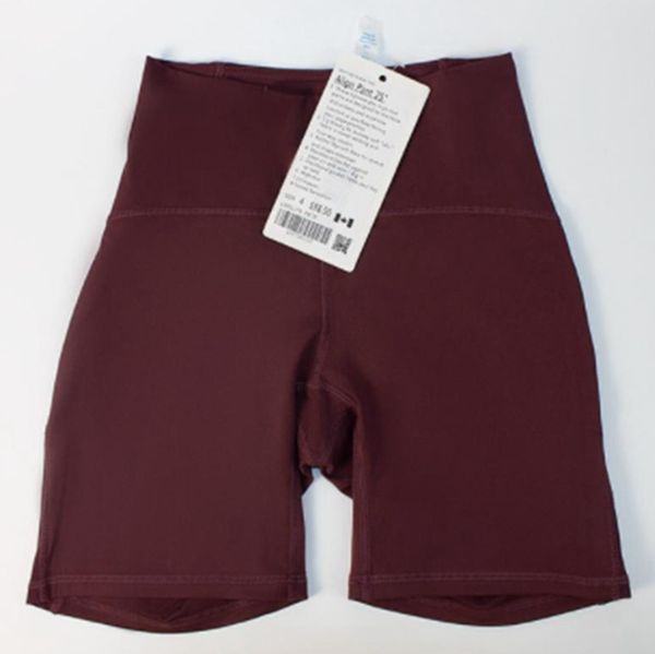 women's sports yoga shorts fitness high waist slim quick dry breathable high elasticity nylon material pants 2023new
women's sports yoga shorts fitness high waist slim quick dry breathable high elasticity nylon material pants 2023new