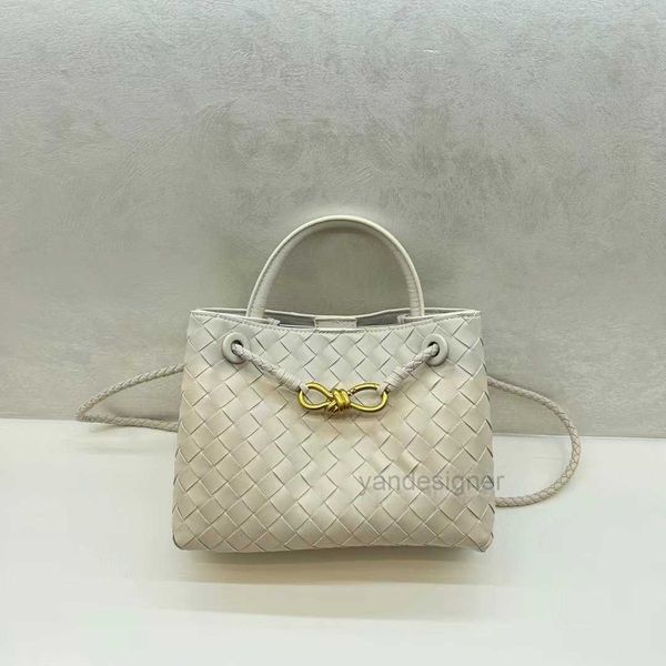 designers handbags woven bags andiamo 23ss bags womens summer beach woven bags candy color slant straddle handheld one shoulder leather bag
designers handbags woven bags andiamo 23ss bags womens summer beach woven bags candy color slant straddle handheld one shoulder leather bag