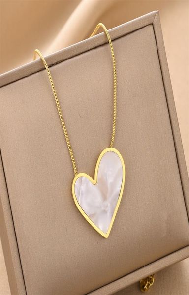 black white shell heart pendant necklace 18k gold plated stainless steel jewelry for women gift6801067, Silver
black white shell heart pendant necklace 18k gold plated stainless steel jewelry for women gift6801067, Silver
