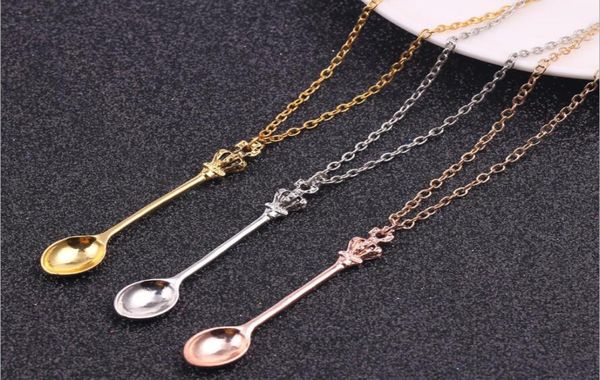 new jewelry crown mini teapot royal alice snuff necklace crown spoon pendant necklaces 3 colors for women gift6874594, Silver
new jewelry crown mini teapot royal alice snuff necklace crown spoon pendant necklaces 3 colors for women gift6874594, Silver