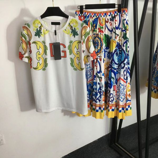 2023 designers women's two piece dress letter shirt new set lace-up waist waist short crop short sleeve t-shirt flower print webbing hi, White
2023 designers women's two piece dress letter shirt new set lace-up waist waist short crop short sleeve t-shirt flower print webbing hi, White