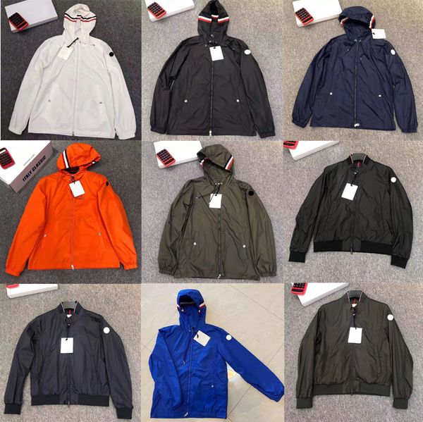23ss designer mens hooded jackets with nfc bomber windshield jacket embroidered badge men outerwear street coats size m//xl/xxxl, Black;brown
23ss designer mens hooded jackets with nfc bomber windshield jacket embroidered badge men outerwear street coats size m//xl/xxxl, Black;brown