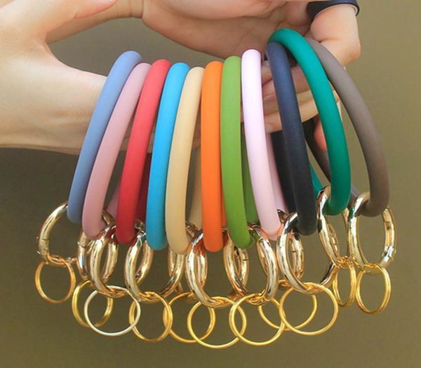 2020 new large circle key ring bracelet monogrammed silicone wristlet keychain bracelet bangle keyring holder for women girls1818133, Slivery;golden
2020 new large circle key ring bracelet monogrammed silicone wristlet keychain bracelet bangle keyring holder for women girls1818133, Slivery;golden