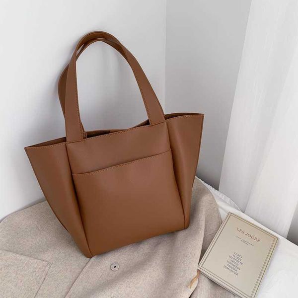new solid tone tote shoulder bag commuter fashion bag versatile portable high capacity women's bag
new solid tone tote shoulder bag commuter fashion bag versatile portable high capacity women's bag
