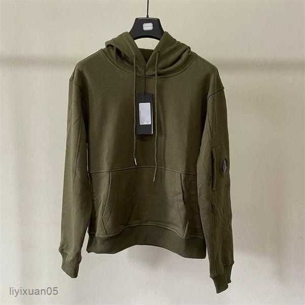 cp c0mpany nylon brand mens toney jackets classic zipper high-quality embroidered badge style casual loose men's jacket fashion hoodies, Black
cp c0mpany nylon brand mens toney jackets classic zipper high-quality embroidered badge style casual loose men's jacket fashion hoodies, Black