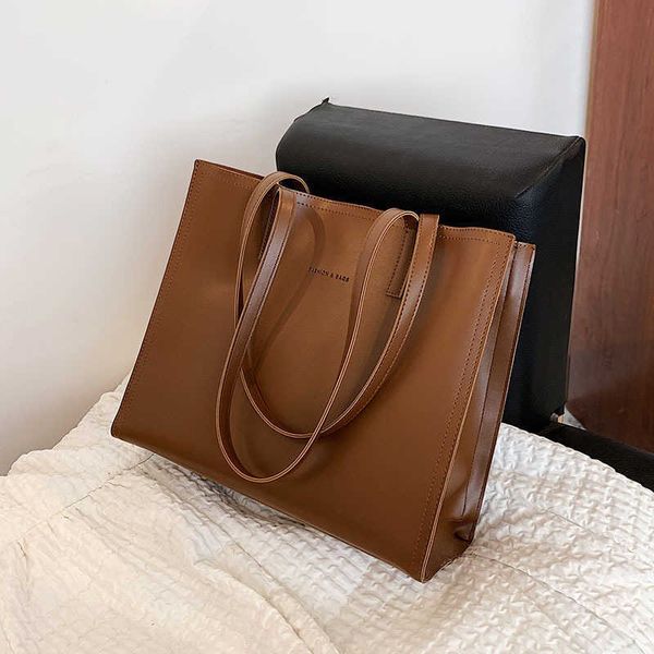 large capacity bag women's 20201 new fashion texture single shoulder bag versatile portable commuter tote bag
large capacity bag women's 20201 new fashion texture single shoulder bag versatile portable commuter tote bag
