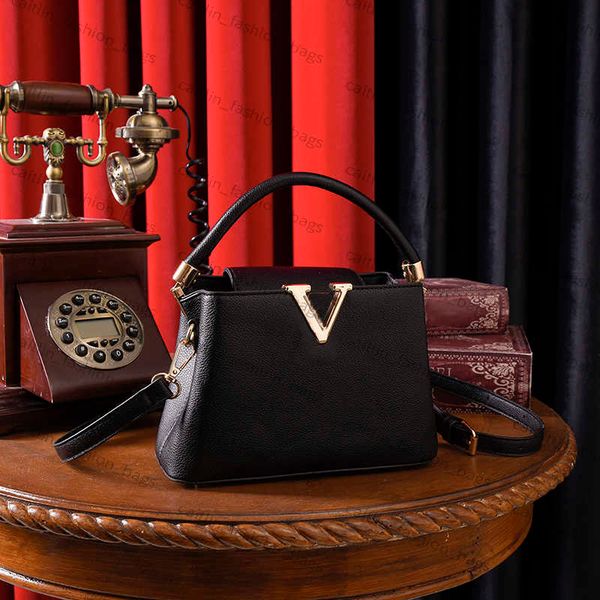 women handbag designer bag shoulder bags capucines bb leather luxurys designers handbags crossbody wallet clutch womens backpack caitlin_fas
women handbag designer bag shoulder bags capucines bb leather luxurys designers handbags crossbody wallet clutch womens backpack caitlin_fas