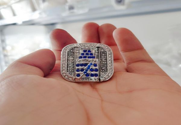 wholesale tamp-bay 2004 lightning cup championship ring tideholiday gifts for friends9666303, Golden;silver
wholesale tamp-bay 2004 lightning cup championship ring tideholiday gifts for friends9666303, Golden;silver