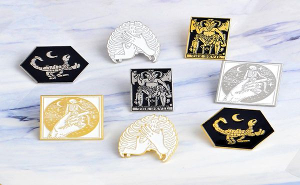 new rib cage scorpion skeleton devil satan pins brooch badge lapel gifts women men1771472, Gray
new rib cage scorpion skeleton devil satan pins brooch badge lapel gifts women men1771472, Gray