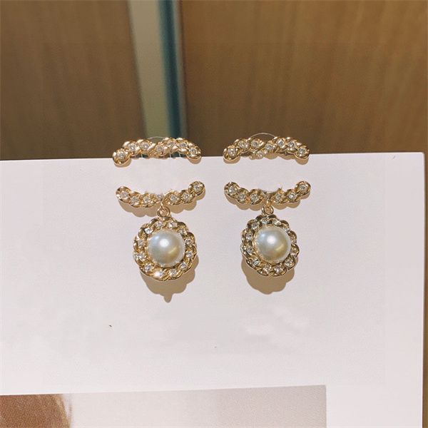 women's brand stud letter ccity designer earrings hoop gold earring luxury jewelry woman accessories 783423, Golden;silver
women's brand stud letter ccity designer earrings hoop gold earring luxury jewelry woman accessories 783423, Golden;silver