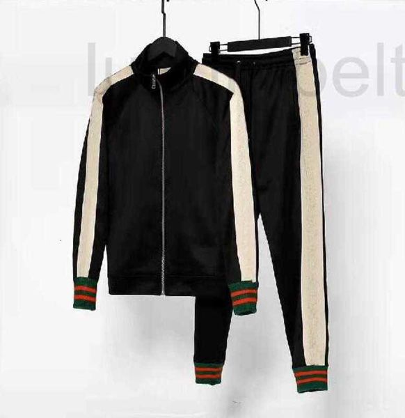 men's tracksuits designer luxury autumn clothing red green striped letter print zipper suit sweatshirt coat sweatsuit mrhs, Gray
men's tracksuits designer luxury autumn clothing red green striped letter print zipper suit sweatshirt coat sweatsuit mrhs, Gray