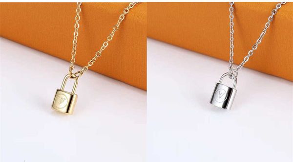 classic steel lock necklace women's gold silver letters girlfriend wedding inlaid with diamonds luxury designer jewelry does not fade 2
classic steel lock necklace women's gold silver letters girlfriend wedding inlaid with diamonds luxury designer jewelry does not fade 2