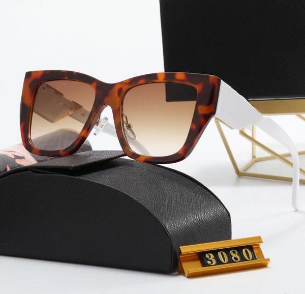 woman classic glasses man designer sunglasses outdoor beach radiation protection sun glasses men women with box luxury design summer travel, White;black
woman classic glasses man designer sunglasses outdoor beach radiation protection sun glasses men women with box luxury design summer travel, White;black