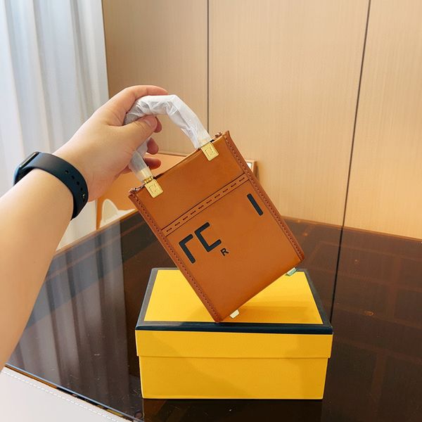 designer tote bag classics fashion shoulder bag designer handbags crossbody shopping bag strap lady luxury famous brands for gift high quali
designer tote bag classics fashion shoulder bag designer handbags crossbody shopping bag strap lady luxury famous brands for gift high quali