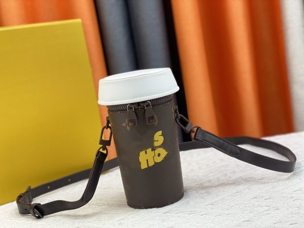 designer bag capsule series coffee cup handbag stamping pattern artistic logo shoulder bag messenger bag m80812
designer bag capsule series coffee cup handbag stamping pattern artistic logo shoulder bag messenger bag m80812
