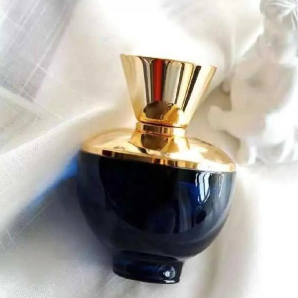 parfum perfumes for woman natural spray 100ml floral fruity notes highest quality edt delivery
parfum perfumes for woman natural spray 100ml floral fruity notes highest quality edt delivery