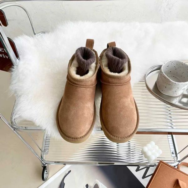 ug tasman slippers chestnut fur slides sheepskin shearling tazz mules women men ultra mini platform boot slip-on shoes suede upper comfort f, Black
ug tasman slippers chestnut fur slides sheepskin shearling tazz mules women men ultra mini platform boot slip-on shoes suede upper comfort f, Black