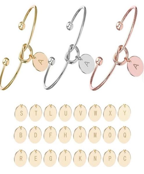 26 letter alloy knot heart name bangle girl round pendant chain link designer bracelets for women girlfriend gifts 6699886, Golden;silver
26 letter alloy knot heart name bangle girl round pendant chain link designer bracelets for women girlfriend gifts 6699886, Golden;silver