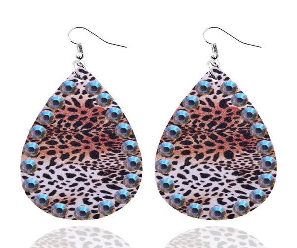 crystal pave surrounding cheetah animal print leather earrings for women faux rhinestones leopard teardrop vegan leather hanging e6057133, Silver
crystal pave surrounding cheetah animal print leather earrings for women faux rhinestones leopard teardrop vegan leather hanging e6057133, Silver