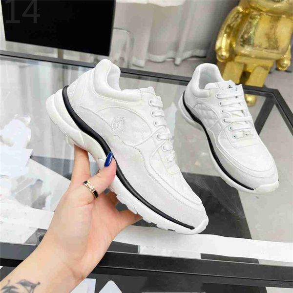 luxury design bowling shoes 2023 channel fashionable men and women leather canvas letter logo casual outdoor sports running shoes 08-05
luxury design bowling shoes 2023 channel fashionable men and women leather canvas letter logo casual outdoor sports running shoes 08-05