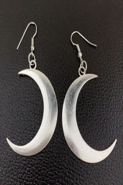 gothic retro punk moon stud earring for women girl jewelry fine statement earrings pretty gift decoration2936758, Golden
gothic retro punk moon stud earring for women girl jewelry fine statement earrings pretty gift decoration2936758, Golden