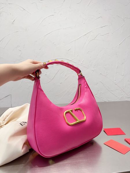 luxury designer shoulder woemn fashion bags duffle tote nylon leather handbag crossbody bag famous handbags
luxury designer shoulder woemn fashion bags duffle tote nylon leather handbag crossbody bag famous handbags