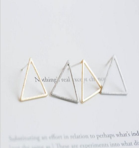 in 2016 the triangle composite new fashion women stud earrings lovely earrings whole gift1815829, Golden;silver
in 2016 the triangle composite new fashion women stud earrings lovely earrings whole gift1815829, Golden;silver