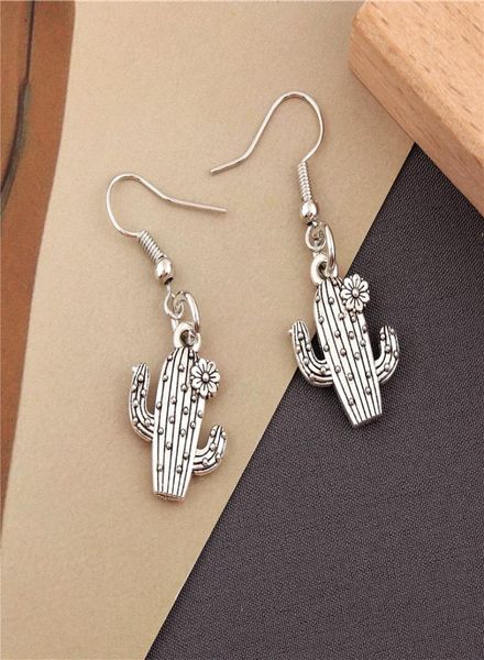 fashion 20pair vintage cactus flower charm earrings for women girls retro cute little drop earrings jewelry4004457, Golden
fashion 20pair vintage cactus flower charm earrings for women girls retro cute little drop earrings jewelry4004457, Golden