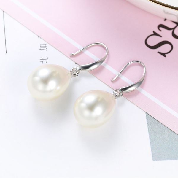 designer jewelry unique selling earrings factory jewelry spot electroplated white gold ear hook temperament large water drop shaped pearl ea, Golden
designer jewelry unique selling earrings factory jewelry spot electroplated white gold ear hook temperament large water drop shaped pearl ea, Golden