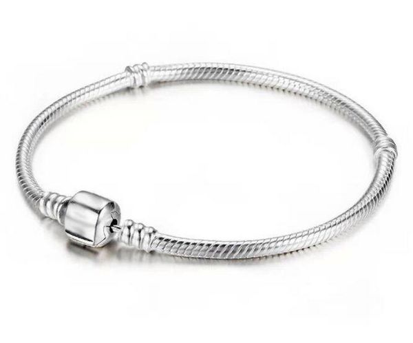 factory wholesale 925 sterling silver bracelets 3mm snake chain fit charm bead bangle bracelet jewelry gift for men women4333654, Golden;silver
factory wholesale 925 sterling silver bracelets 3mm snake chain fit charm bead bangle bracelet jewelry gift for men women4333654, Golden;silver