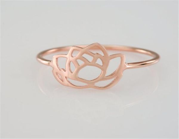 10 pc lotus women fashion jewelry 18 k gold plated ring mixed color whole to bring good luck1511492, Golden;silver
10 pc lotus women fashion jewelry 18 k gold plated ring mixed color whole to bring good luck1511492, Golden;silver