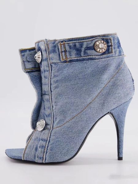 2023 women ladies genuine leather sandals high heels summer square peep toed button boots wedding denim jeans dress gladiator casual the cat, Black
2023 women ladies genuine leather sandals high heels summer square peep toed button boots wedding denim jeans dress gladiator casual the cat, Black