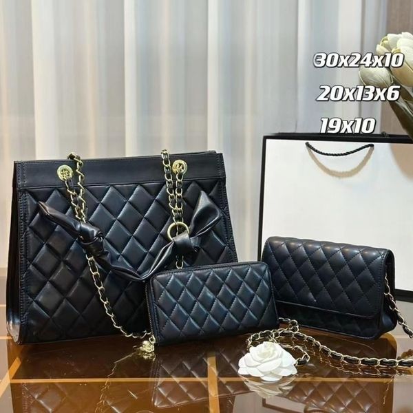 crossbody tote shoulder purse card holder wallet saddle designer bag men new product three-piece suit
crossbody tote shoulder purse card holder wallet saddle designer bag men new product three-piece suit