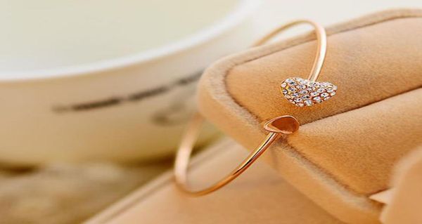 women039s heart shell bracelet cuff geometry golden moon star bracelets bohemian charm ladies jewelry 4 styles9674379, White
women039s heart shell bracelet cuff geometry golden moon star bracelets bohemian charm ladies jewelry 4 styles9674379, White
