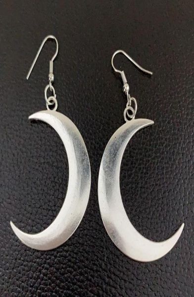 gothic retro punk moon stud earring for women girl jewelry fine statement earrings pretty gift decoration2868378, Golden
gothic retro punk moon stud earring for women girl jewelry fine statement earrings pretty gift decoration2868378, Golden