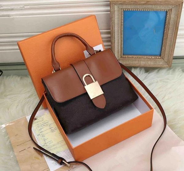 mini designer bags le chiquito bags woman tiny handbag luxury crossbody tote bag fashion lady pochette single shoulder bag leather 5a qualit
mini designer bags le chiquito bags woman tiny handbag luxury crossbody tote bag fashion lady pochette single shoulder bag leather 5a qualit