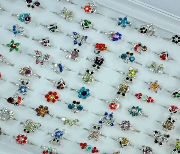 multicolor acrylic lovely silver plated adjustable rings for women and girls fashion whole jewelry lots lr0537579092, Golden;silver
multicolor acrylic lovely silver plated adjustable rings for women and girls fashion whole jewelry lots lr0537579092, Golden;silver