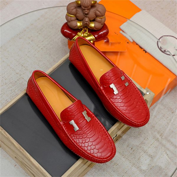man shoe luxury trendy loafer 2021 casual slip on designer formal loafers men moccasins italian black male driving shoes sneakers size 38~46
man shoe luxury trendy loafer 2021 casual slip on designer formal loafers men moccasins italian black male driving shoes sneakers size 38~46