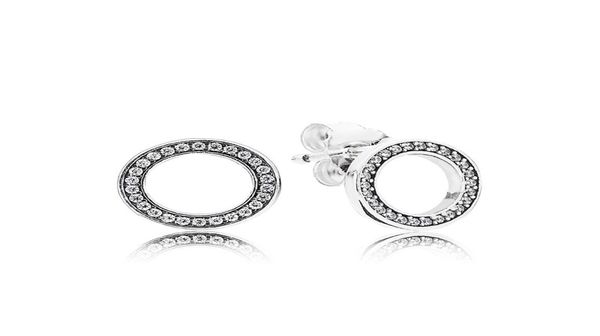 temperament retro earrings luxury designer for 925 sterling silver cz diamond lady birthday gift earrings with box2702781, Golden;silver
temperament retro earrings luxury designer for 925 sterling silver cz diamond lady birthday gift earrings with box2702781, Golden;silver