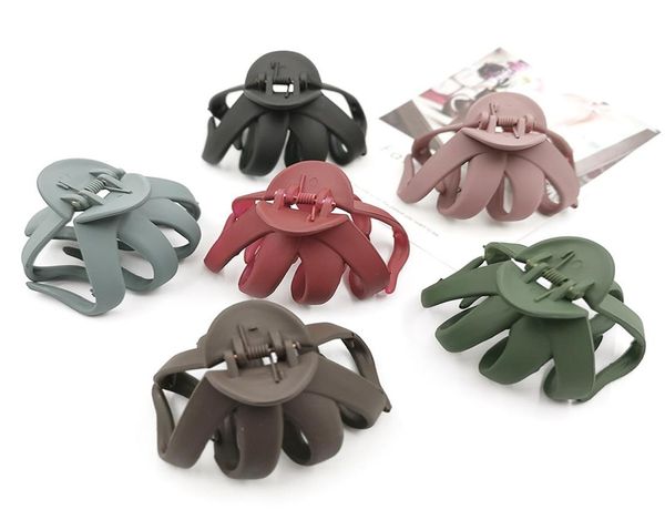women girls geometric hair claw clamps metal hair crab moon shape hair claw clip candy color hairpin large size4138564, Golden;silver
women girls geometric hair claw clamps metal hair crab moon shape hair claw clip candy color hairpin large size4138564, Golden;silver