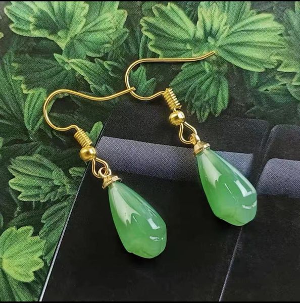 temperament chinese antique style imitation jade glazed magnolia flower earrings gold-plated earrings hypoallergenic, Black
temperament chinese antique style imitation jade glazed magnolia flower earrings gold-plated earrings hypoallergenic, Black