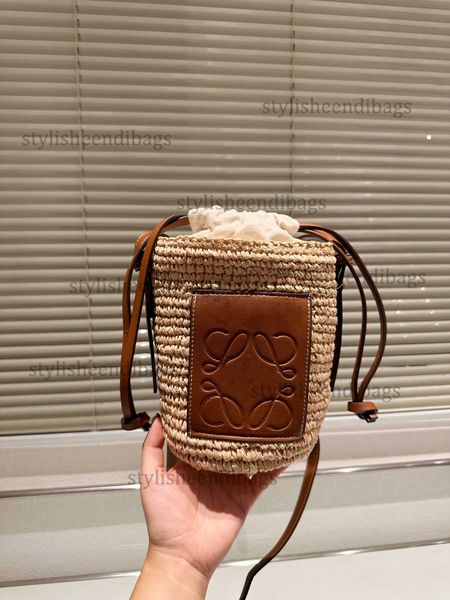 women's designer straw bag fashion drawstring mini bucket bag classic ladies designer handbags shoulder bags classic crossbody phone ba
women's designer straw bag fashion drawstring mini bucket bag classic ladies designer handbags shoulder bags classic crossbody phone ba