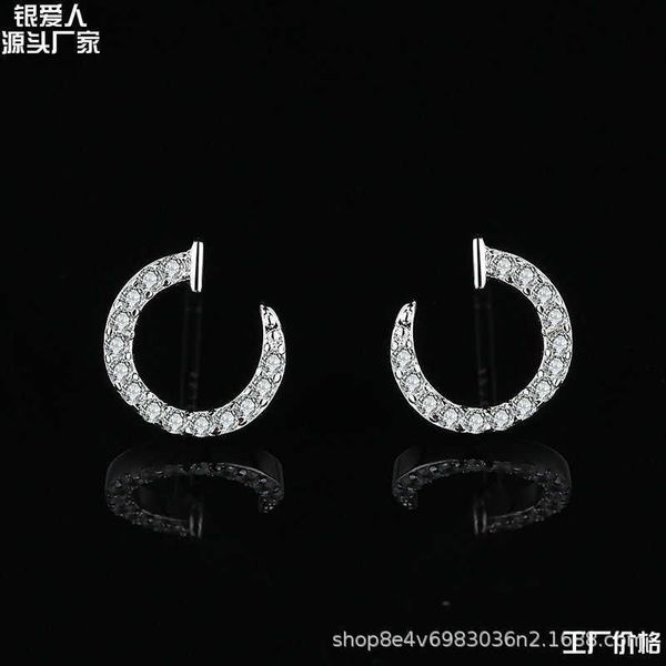high version s925 sterling silver nail ear studs carti same earrings full diamond girl mini platinum, Golden;silver
high version s925 sterling silver nail ear studs carti same earrings full diamond girl mini platinum, Golden;silver