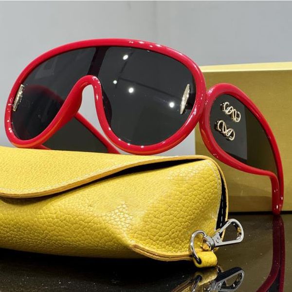 retro designer sunglass cool fashion sunglasses polarizing women men sun glass goggle squre adumbral 6 color option eyeglasses high quality, White;black
retro designer sunglass cool fashion sunglasses polarizing women men sun glass goggle squre adumbral 6 color option eyeglasses high quality, White;black