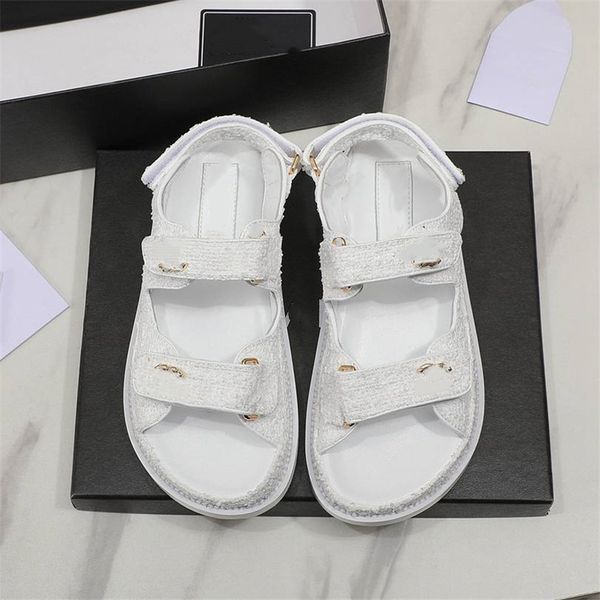 fashion women's sandals 2023 channel luxury brand letter logo summer women's high heels men's casual student flats 014-012, Black
fashion women's sandals 2023 channel luxury brand letter logo summer women's high heels men's casual student flats 014-012, Black