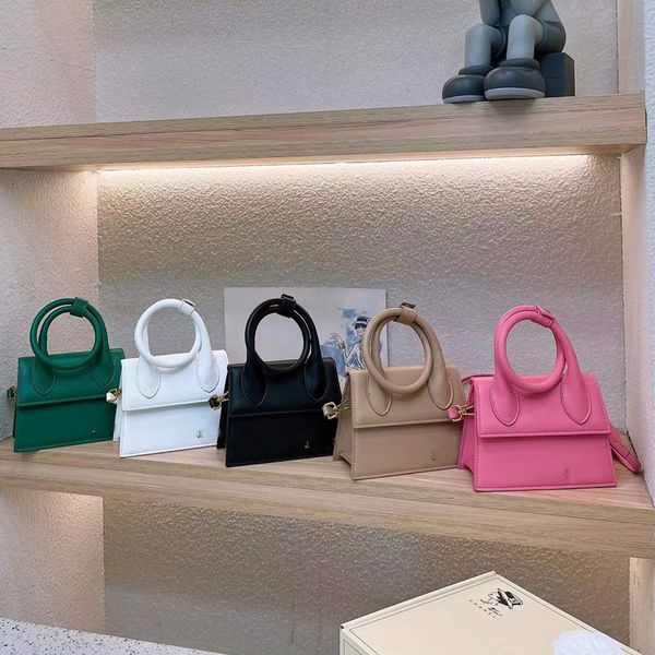designer bag le bambino chiquito bag leather bag vintage underarm suede one-shoulder luxury handheld purse size 20cm no3
designer bag le bambino chiquito bag leather bag vintage underarm suede one-shoulder luxury handheld purse size 20cm no3