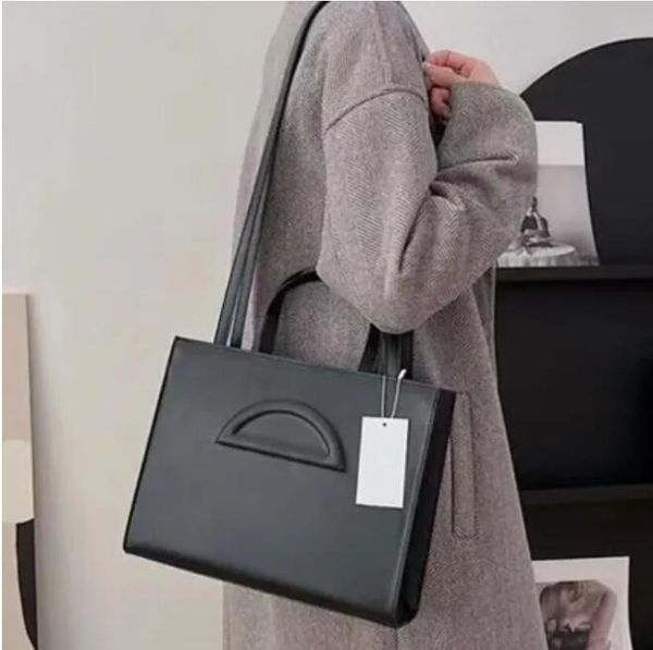handbag shoulder flap crossbody bag wallets casual totes plain geometric solid color has open shoppingbag lockit handbag louiseitys pur ioa
handbag shoulder flap crossbody bag wallets casual totes plain geometric solid color has open shoppingbag lockit handbag louiseitys pur ioa