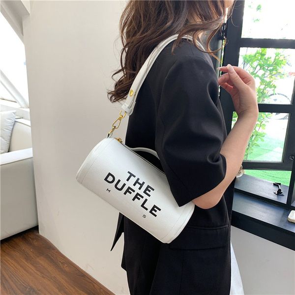 designer the leather duffle bag shoulder barrel shaped tote women lady crossbody pu leather luxury handbag
designer the leather duffle bag shoulder barrel shaped tote women lady crossbody pu leather luxury handbag