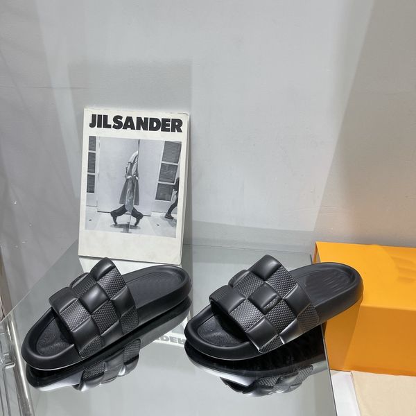 designer pool pillow sandals couples slippers men women summer flat shoes fashion beach slippers slides with box 35-46, Black
designer pool pillow sandals couples slippers men women summer flat shoes fashion beach slippers slides with box 35-46, Black